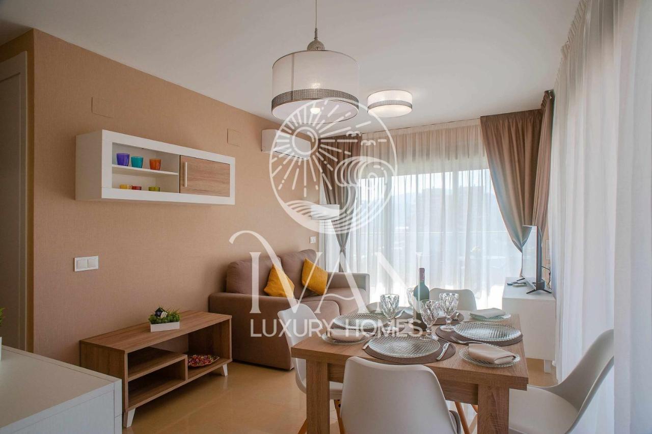 Casa Munteanu Ivan Luxury Homes 6ªpta Norte 1ªlinea 오로페사델마르 외부 사진