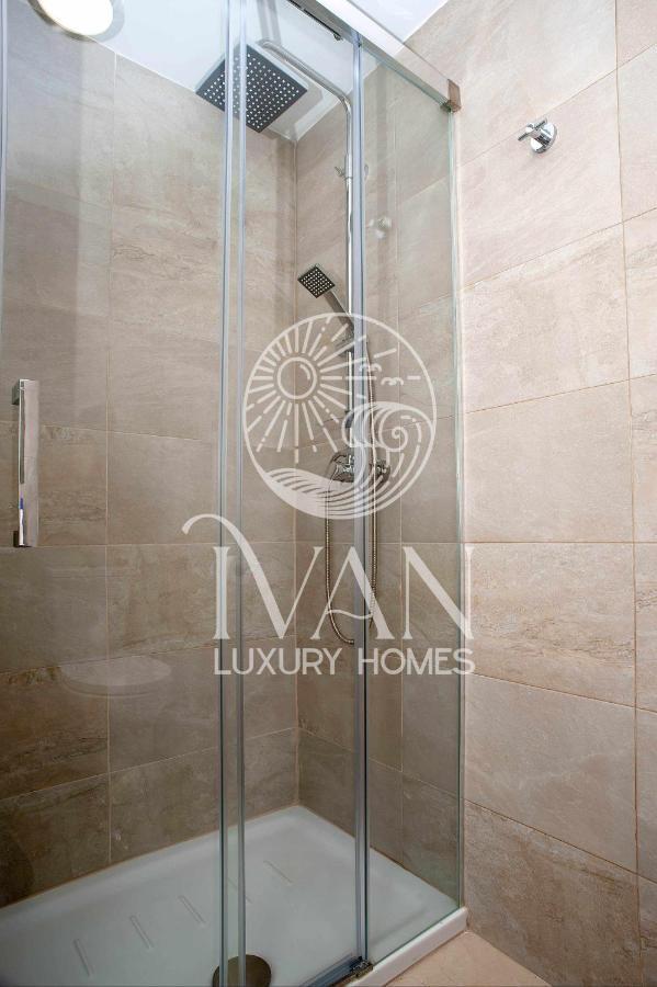 Casa Munteanu Ivan Luxury Homes 6ªpta Norte 1ªlinea 오로페사델마르 외부 사진
